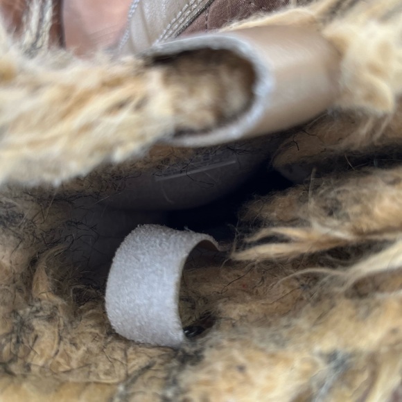 Sorel Winter Boots - Picture 7 of 12